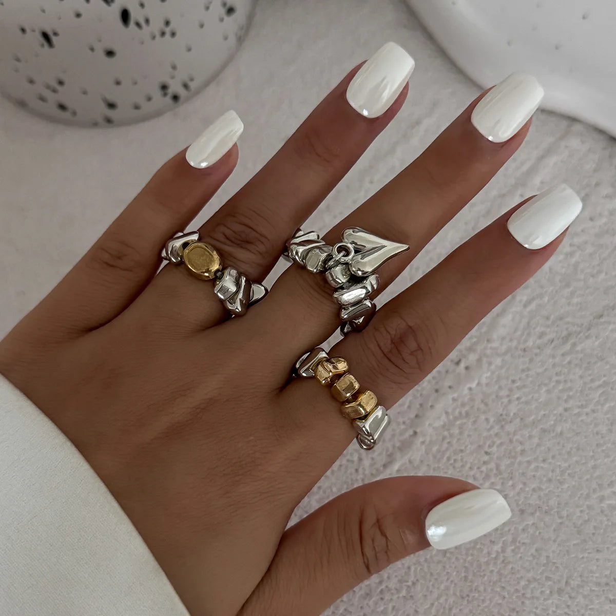 Retro Hjerte Halskæde - Flerlagsperler i Uregelmæssig Stil